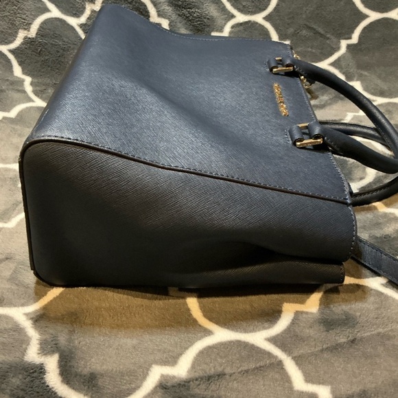 Micheal Kors Navy Blue Large Saffiano Leather Satchel - Picture 5 of 10